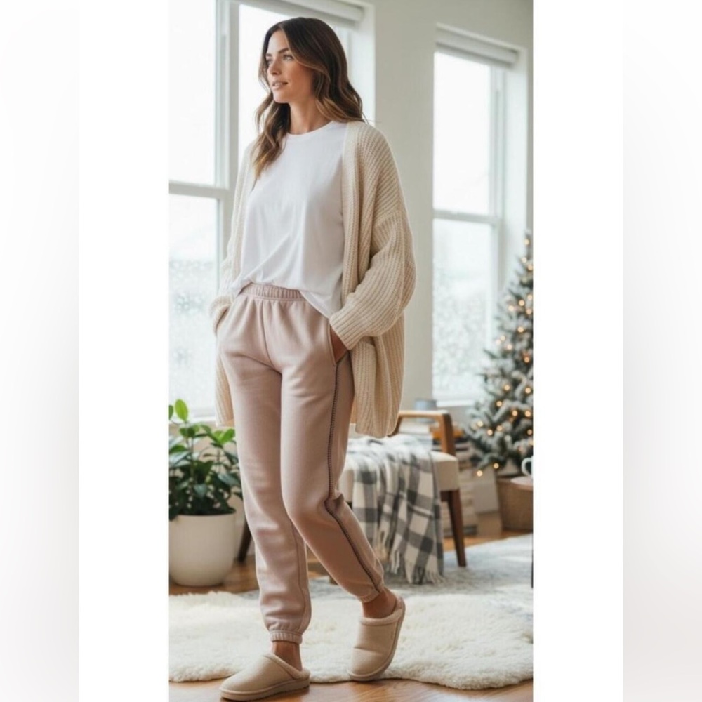 UGG NWT classic sweatpants pockets whipstitch detail elastic cuff size XL